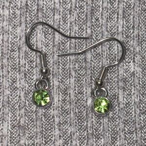 Vintage silver tone round peridot dangle earrings